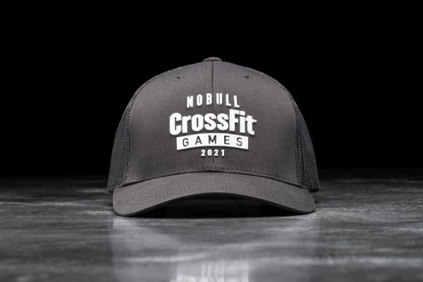 Pánské Klobouky Nobull Crossfit Games® 2021 Curved-brim Trucker Tmavě Šedé | 9QWRIBY7